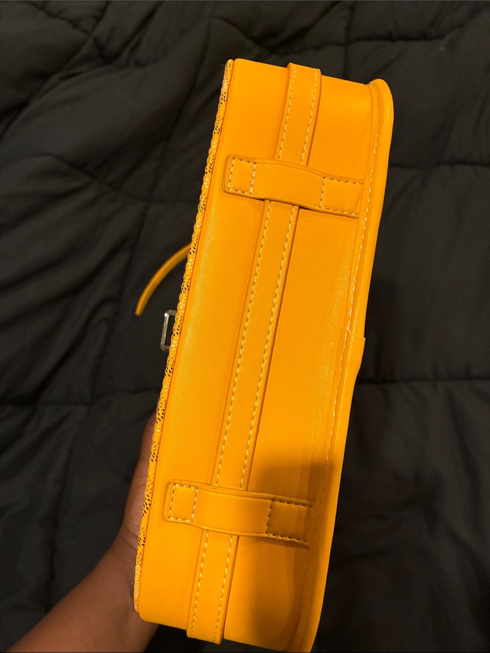 Goyard Yellow Goyardine Crossbody Bag - Picture 4 of 7